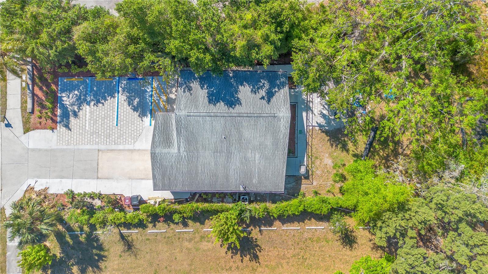 Image 25 of 32 For 4749 Hargrave Street