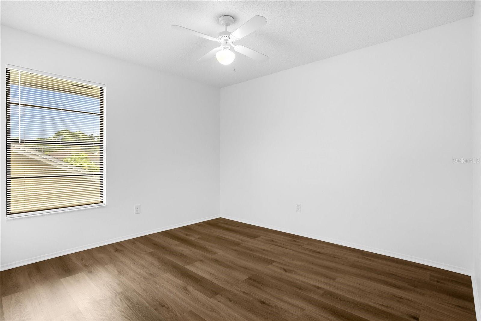 Image 20 of 29 For 601 Tomlinson Terrace