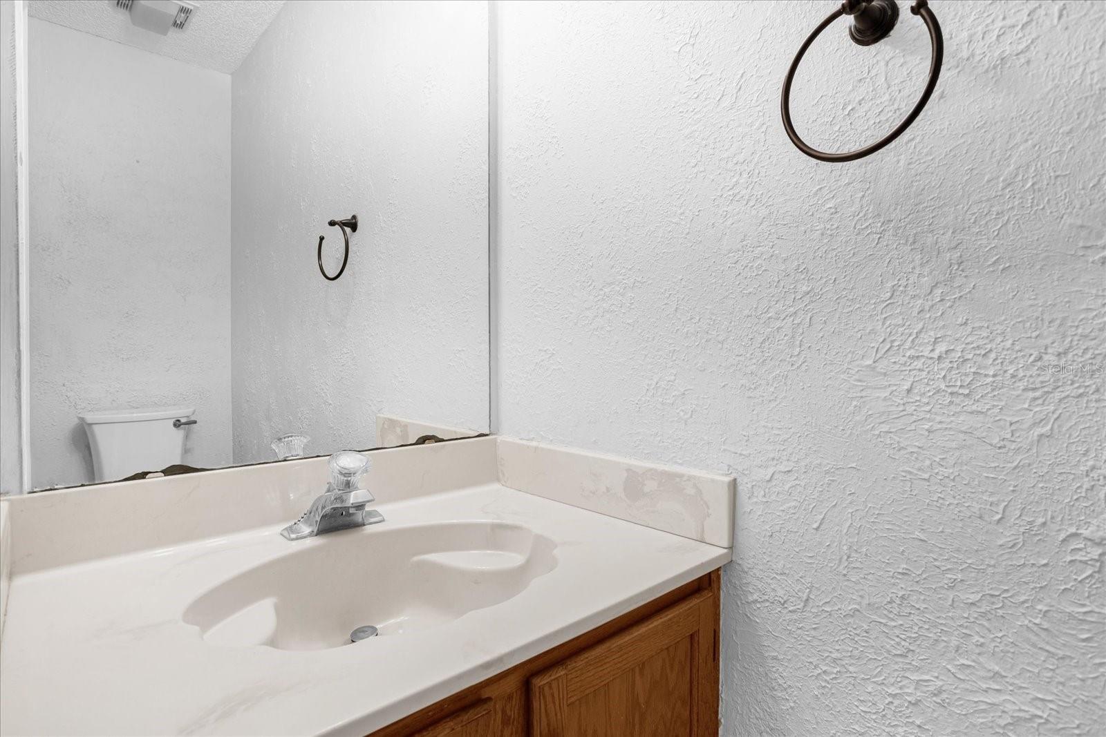 Image 25 of 29 For 601 Tomlinson Terrace