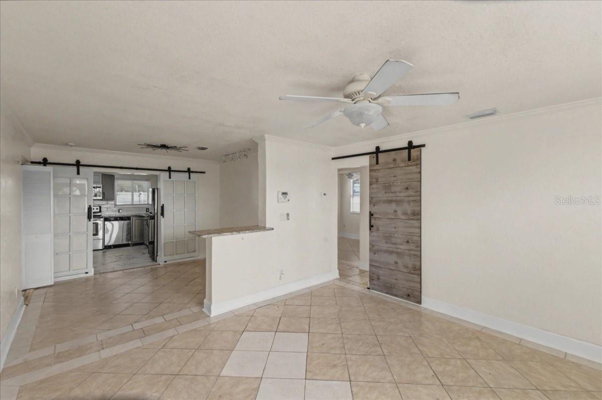 Image 10 of 49 For 15 Alamanda Drive