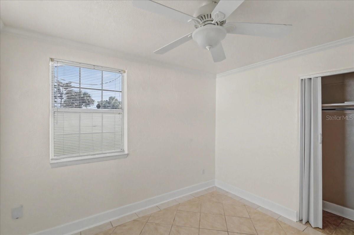 Image 25 of 49 For 15 Alamanda Drive