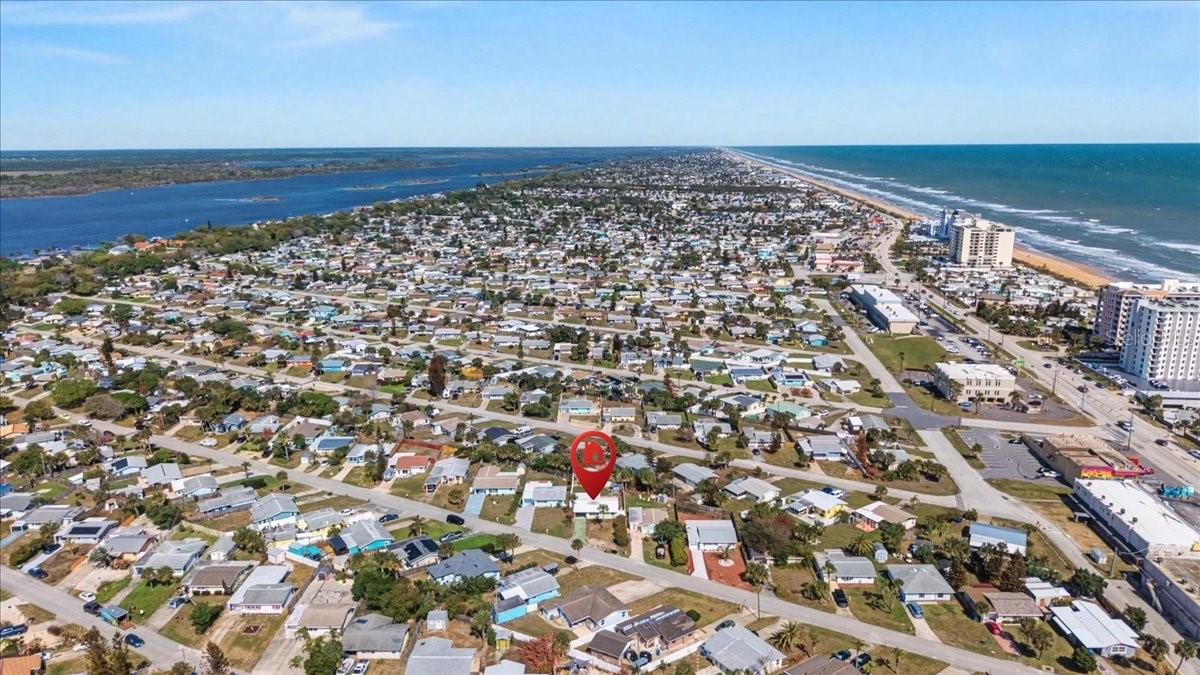 Image 37 of 49 For 15 Alamanda Drive