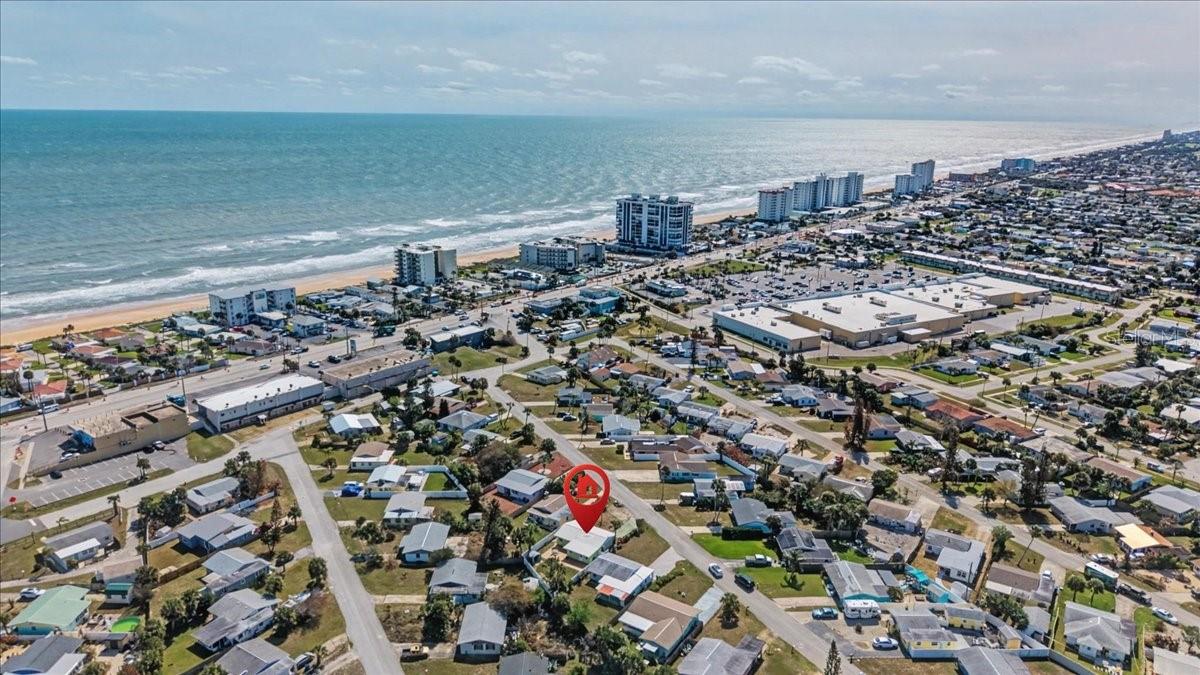 Image 39 of 49 For 15 Alamanda Drive