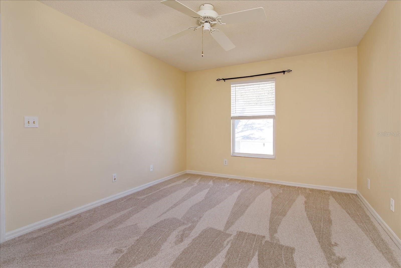 Image 21 of 27 For 2413 Tack Room Lane 3