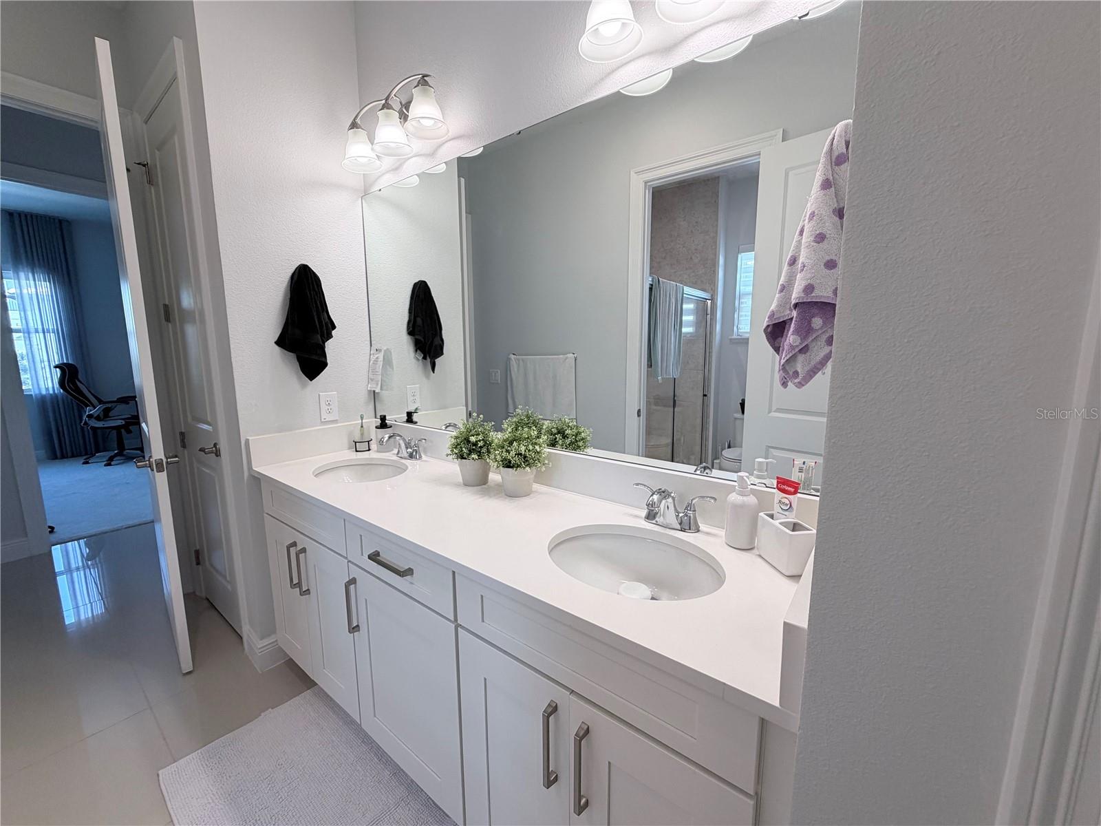 Image 32 of 37 For 15686 Panther Lake Drive