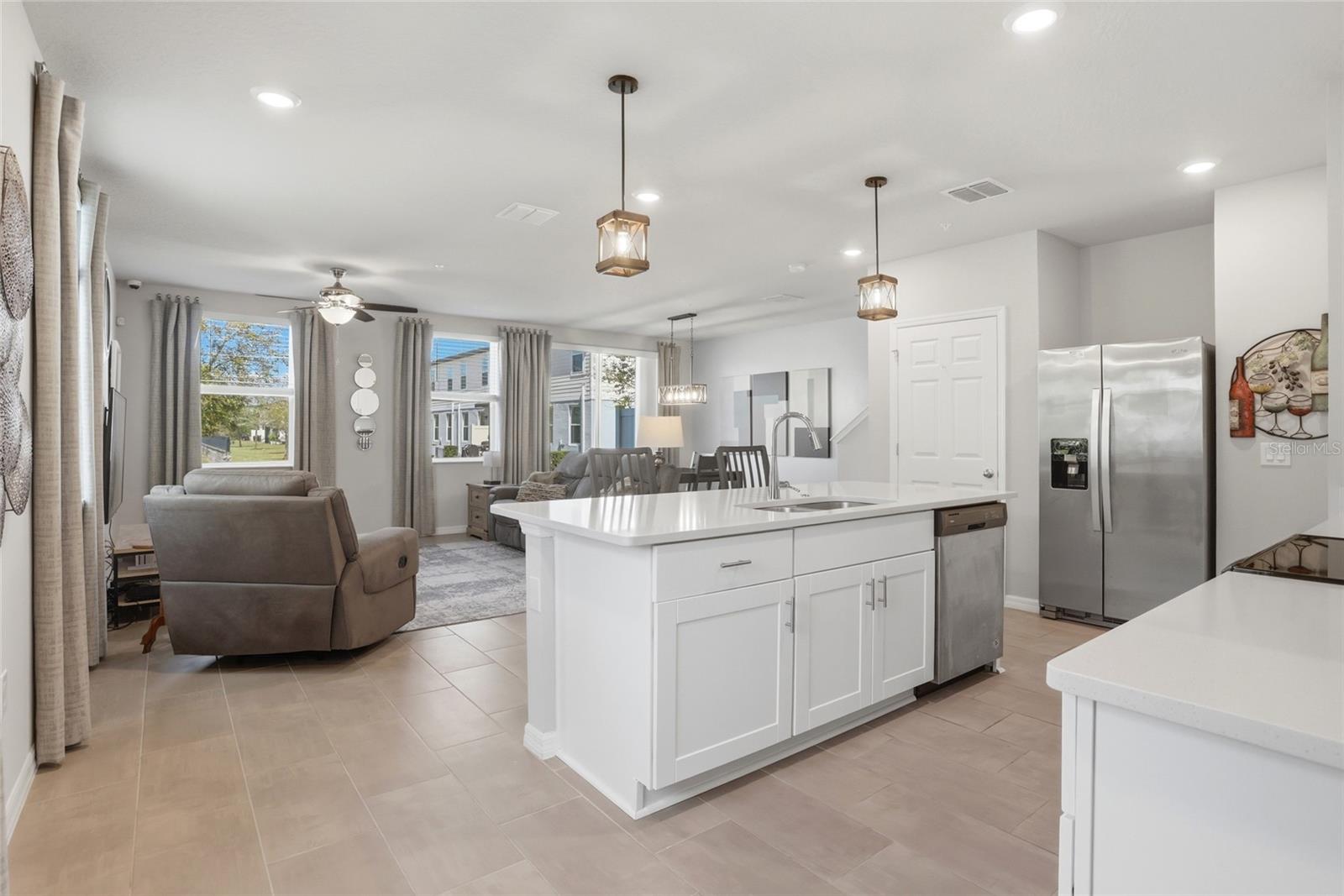 Image 6 of 55 For 1123 Desert Candle Drive