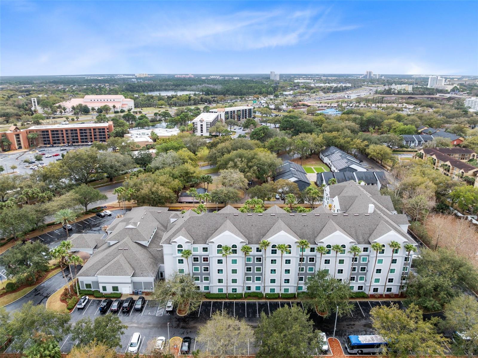 Image 14 of 28 For 8303 Palm Parkway 511