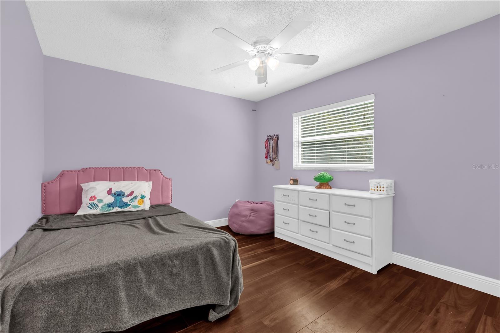 Image 16 of 37 For 5 Gumtree Court