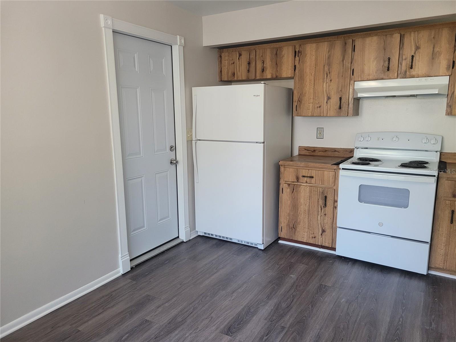 Image 15 of 37 For 4695 Pheasant Run Drive