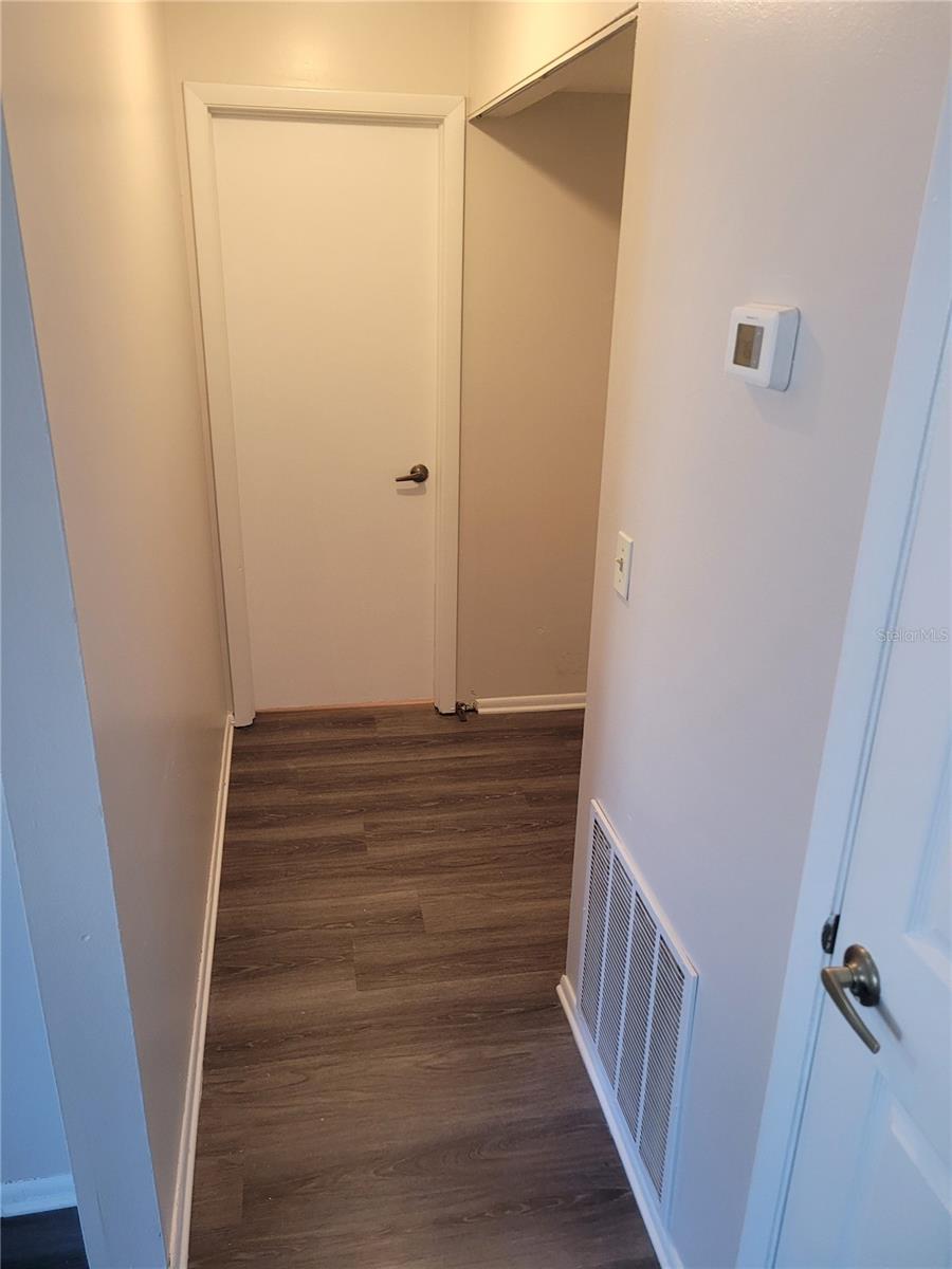 Image 19 of 37 For 4695 Pheasant Run Drive