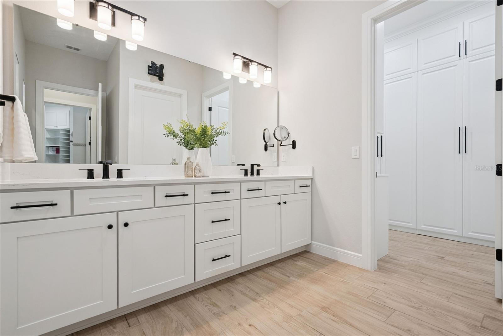 Image 36 of 69 For 2555 Pine Preserve Court