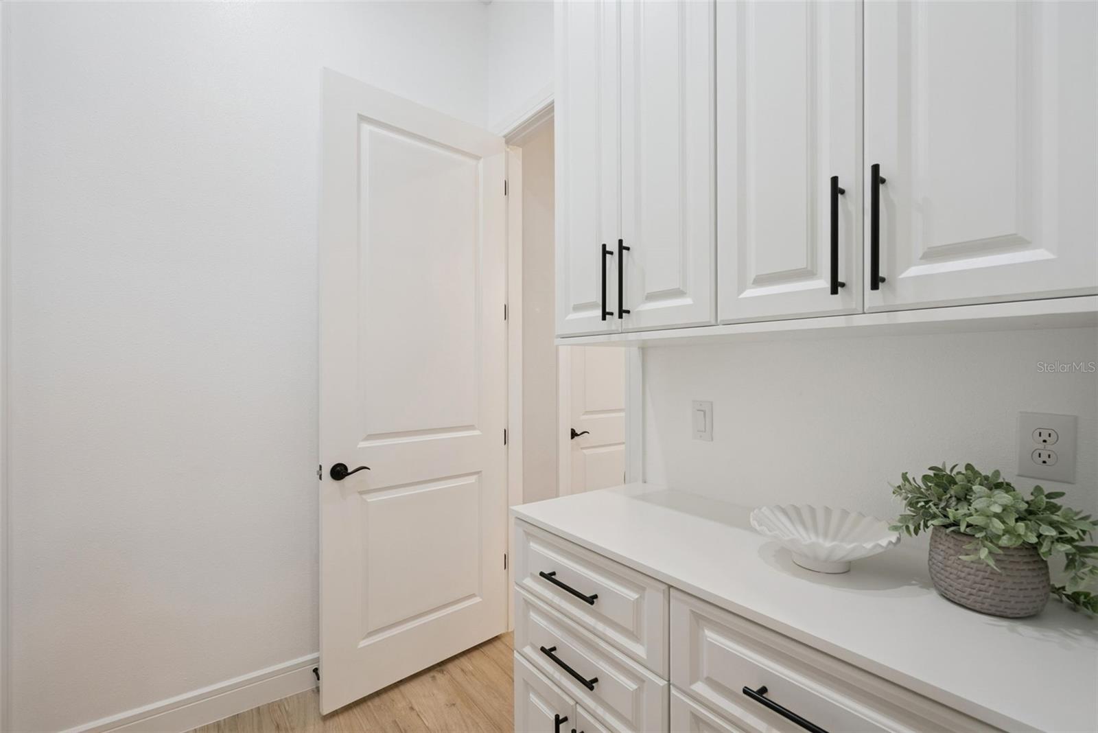 Image 41 of 69 For 2555 Pine Preserve Court