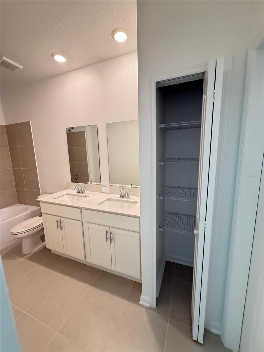 Image 32 of 44 For 2969 Good Vibes Way