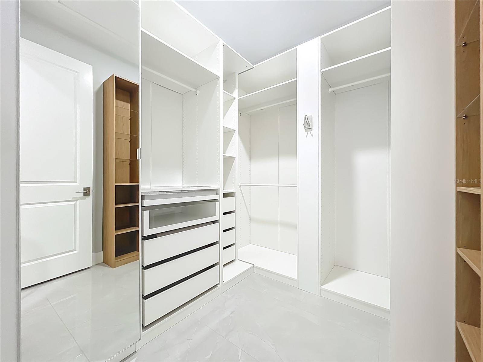 Image 26 of 80 For 5448 Conway Pointe Court