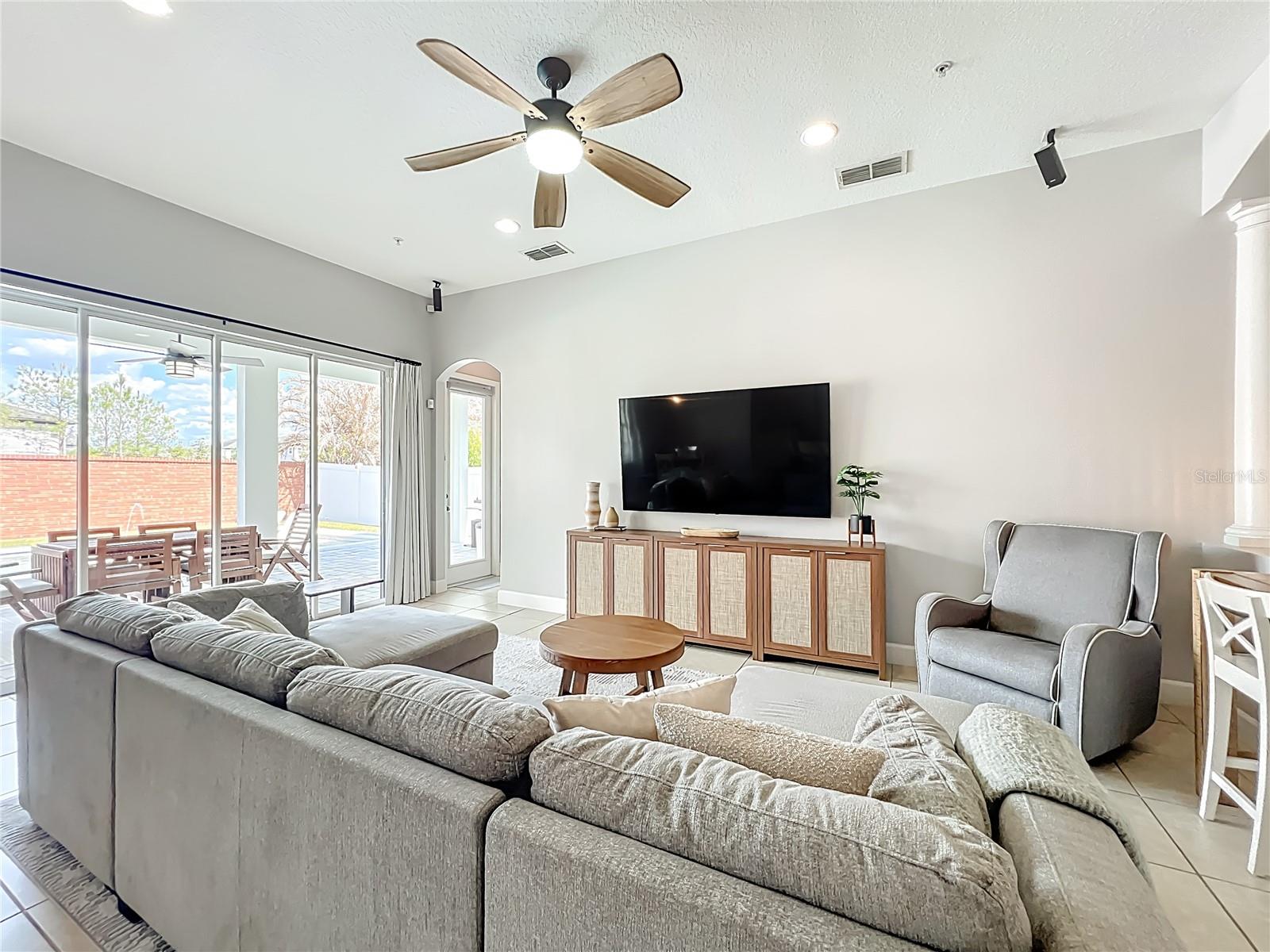 Image 30 of 92 For 10235 Kristen Park Drive