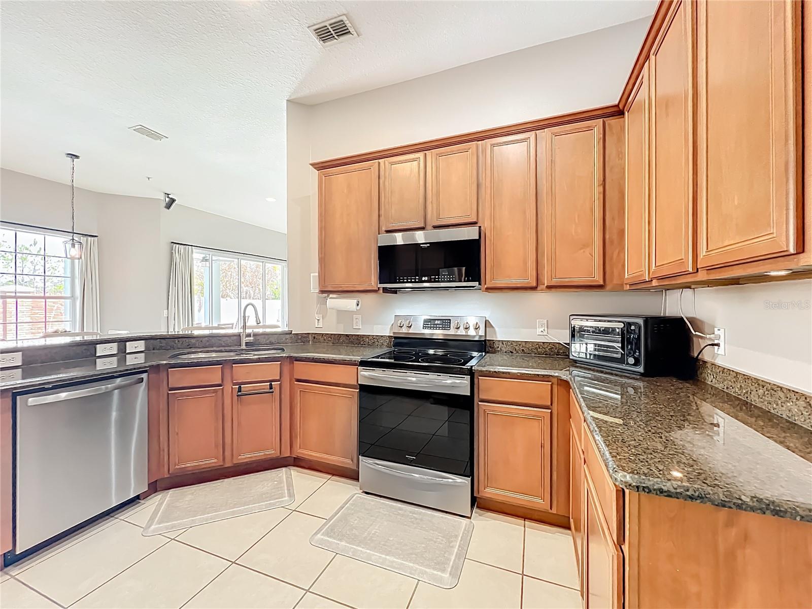 Image 4 of 92 For 10235 Kristen Park Drive