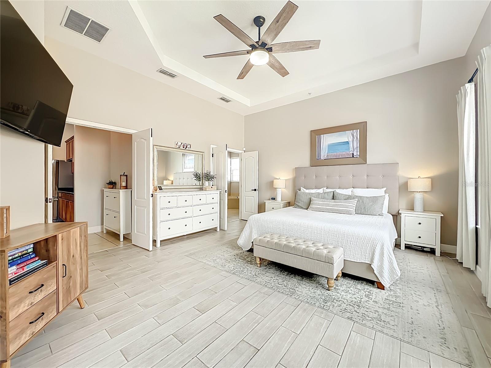 Image 43 of 92 For 10235 Kristen Park Drive