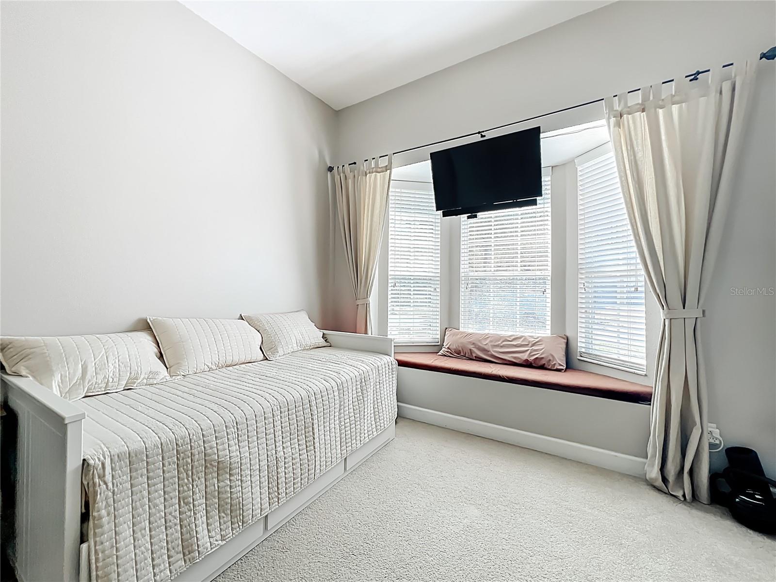 Image 54 of 92 For 10235 Kristen Park Drive