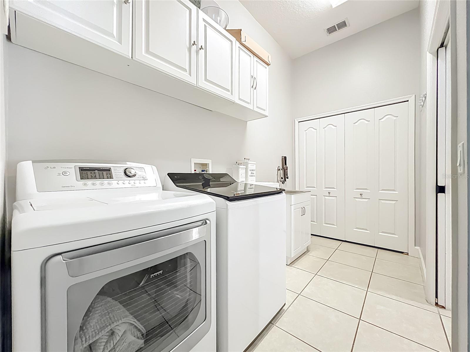 Image 68 of 92 For 10235 Kristen Park Drive