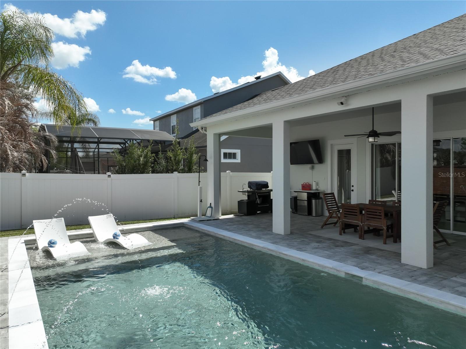 Image 77 of 92 For 10235 Kristen Park Drive