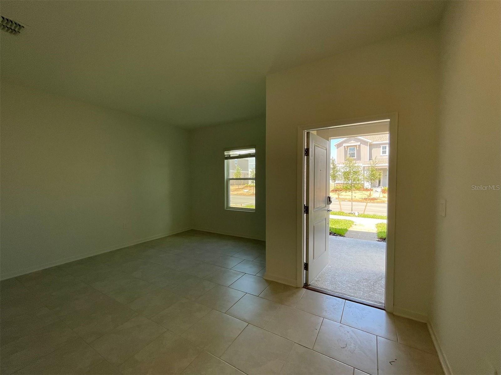 Image 11 of 57 For 2165 Sweet Honey Lane