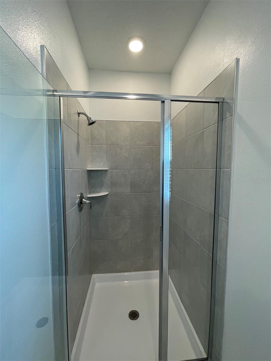 Image 40 of 57 For 2165 Sweet Honey Lane