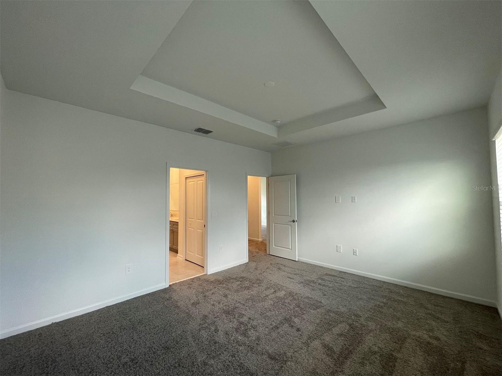 Image 41 of 57 For 2165 Sweet Honey Lane