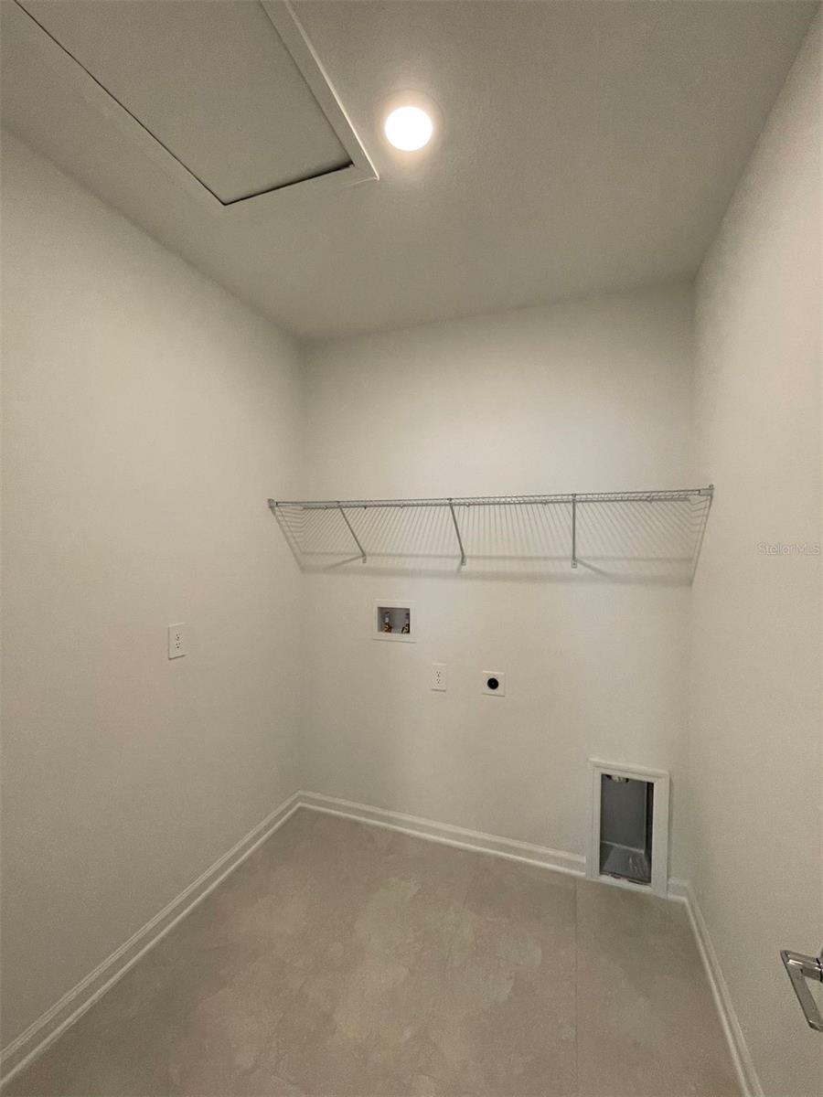 Image 44 of 57 For 2165 Sweet Honey Lane