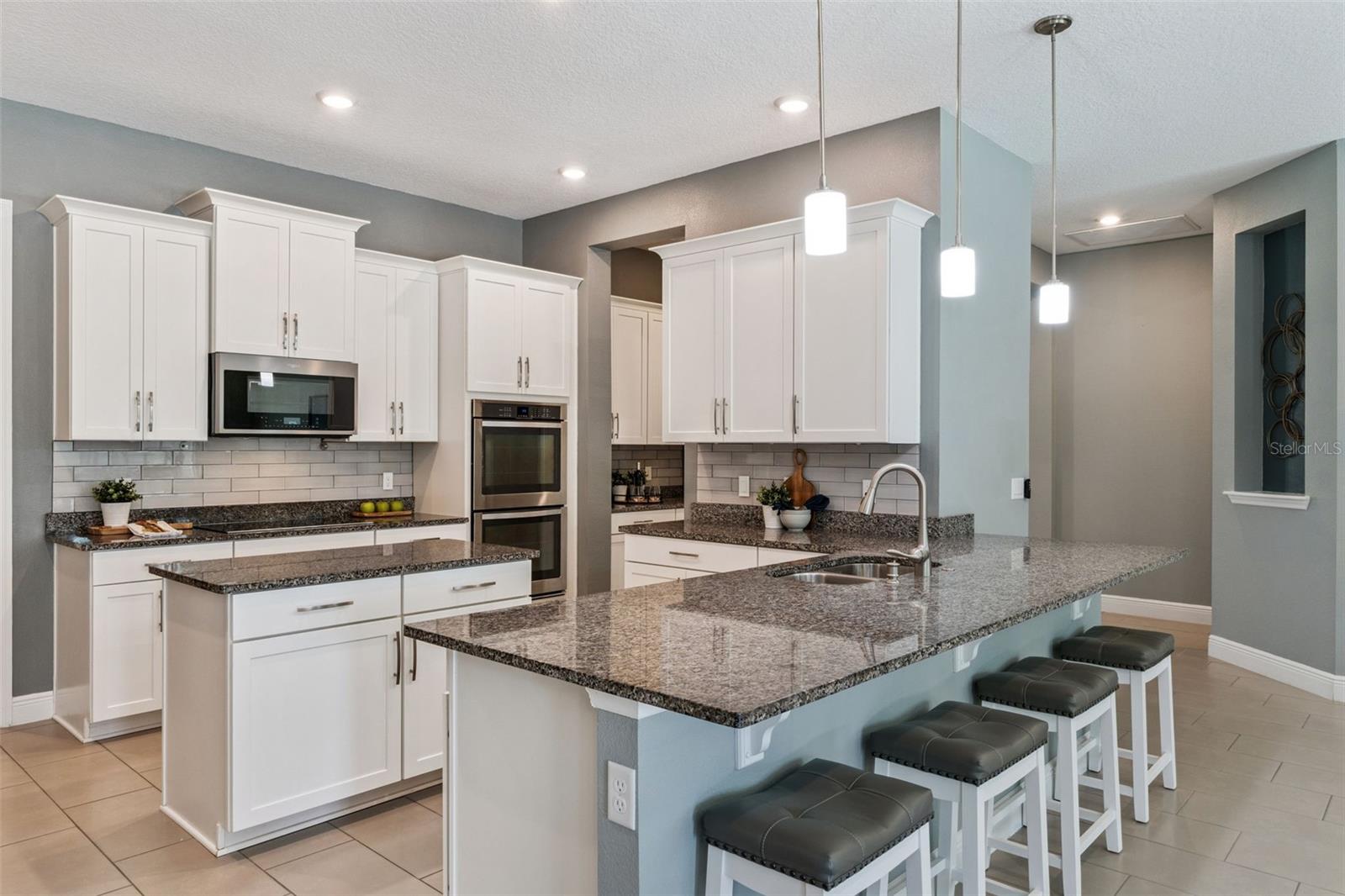 Image 23 of 54 For 1658 Peace Lily Way