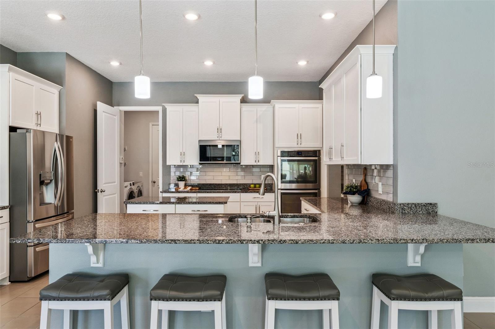 Image 24 of 54 For 1658 Peace Lily Way