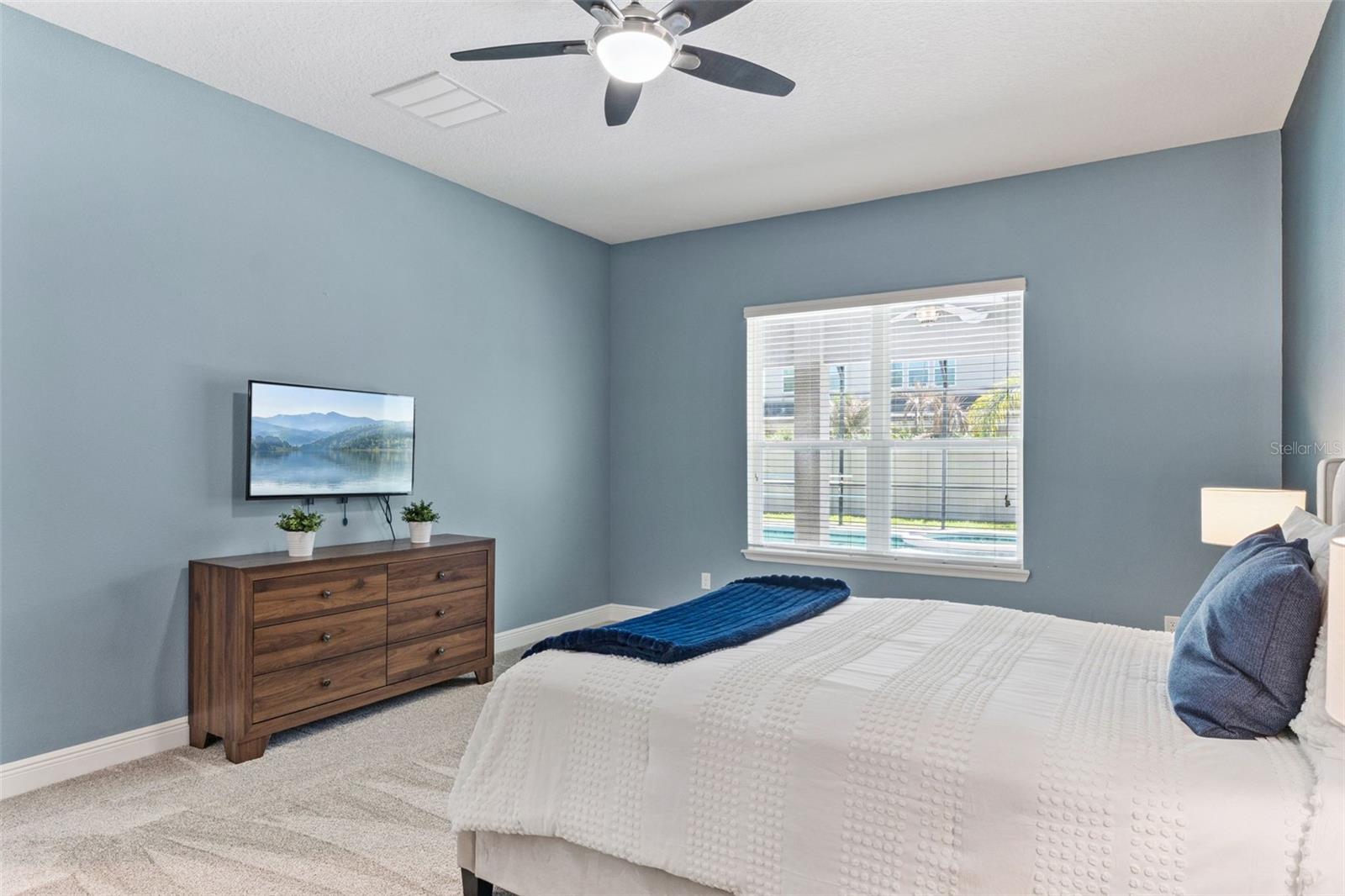 Image 27 of 54 For 1658 Peace Lily Way