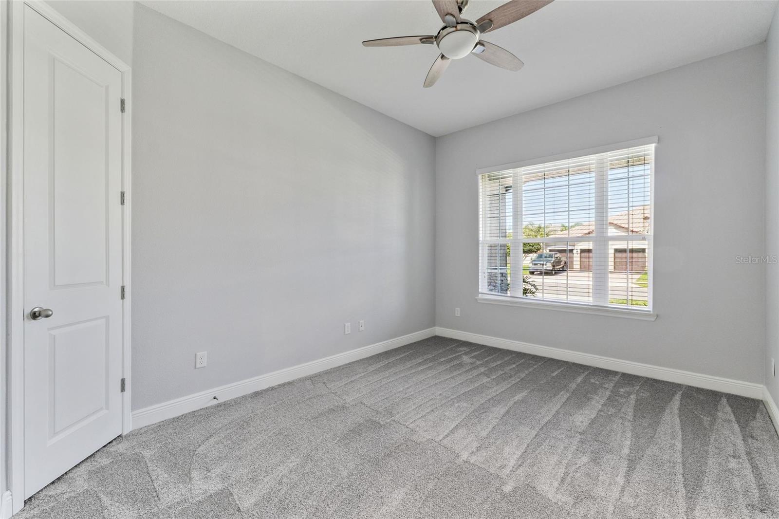 Image 28 of 54 For 1658 Peace Lily Way