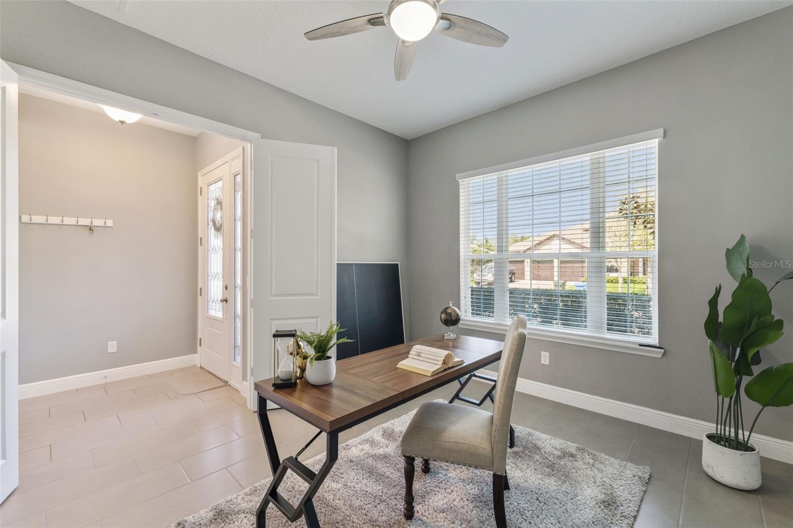 Image 4 of 54 For 1658 Peace Lily Way