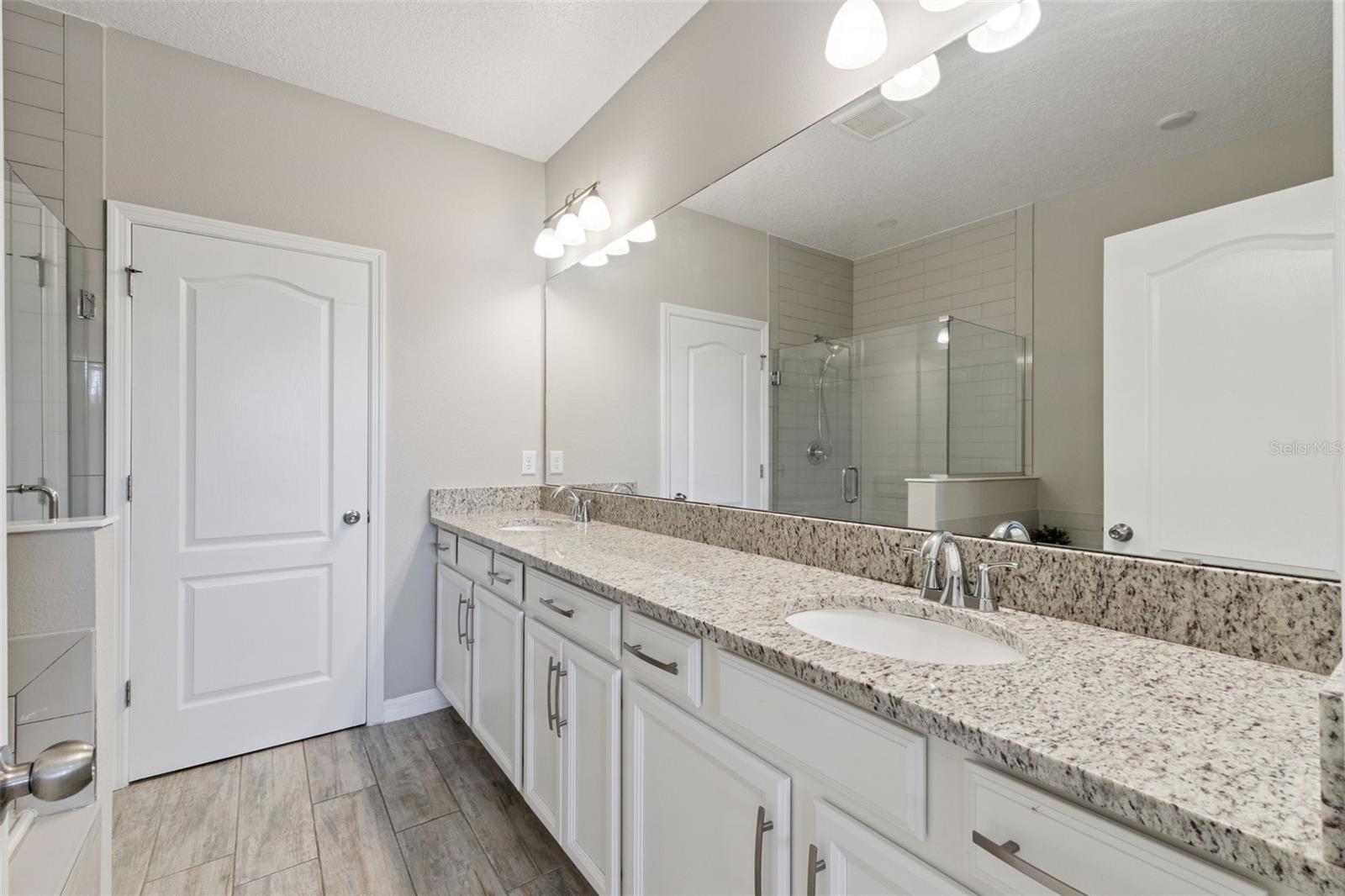 Image 18 of 32 For 2555 Egret Shores Drive