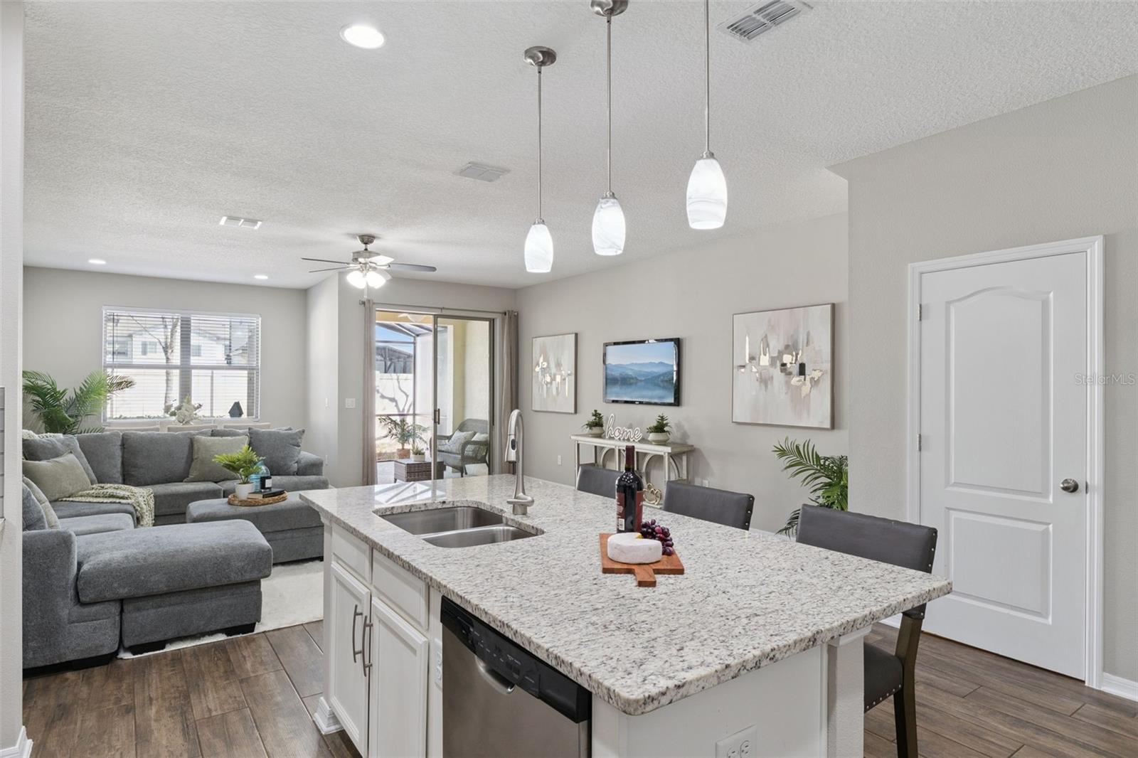 Image 6 of 32 For 2555 Egret Shores Drive