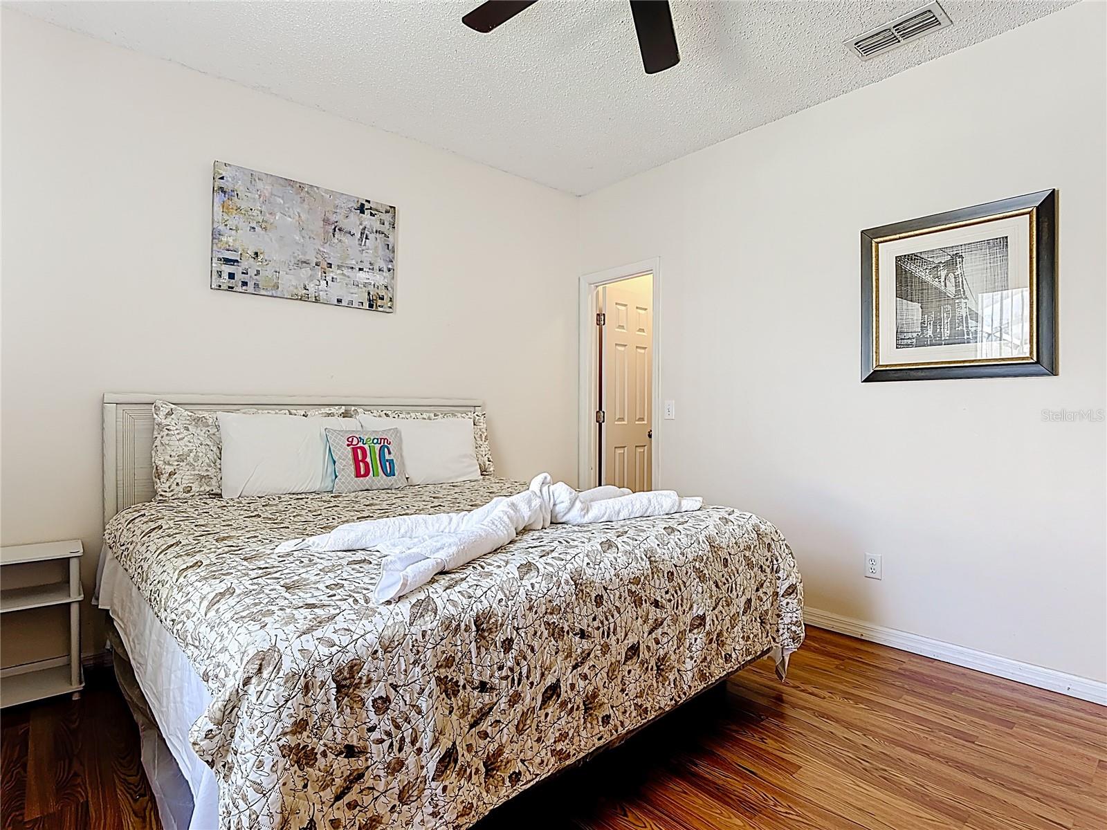 Image 41 of 57 For 635 Knollwood Drive