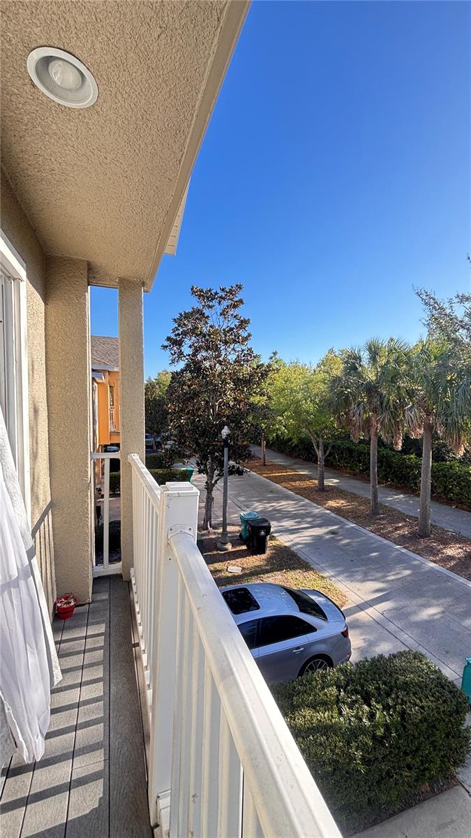 Image 10 of 18 For 10882 Eclipse Lily Way 61a