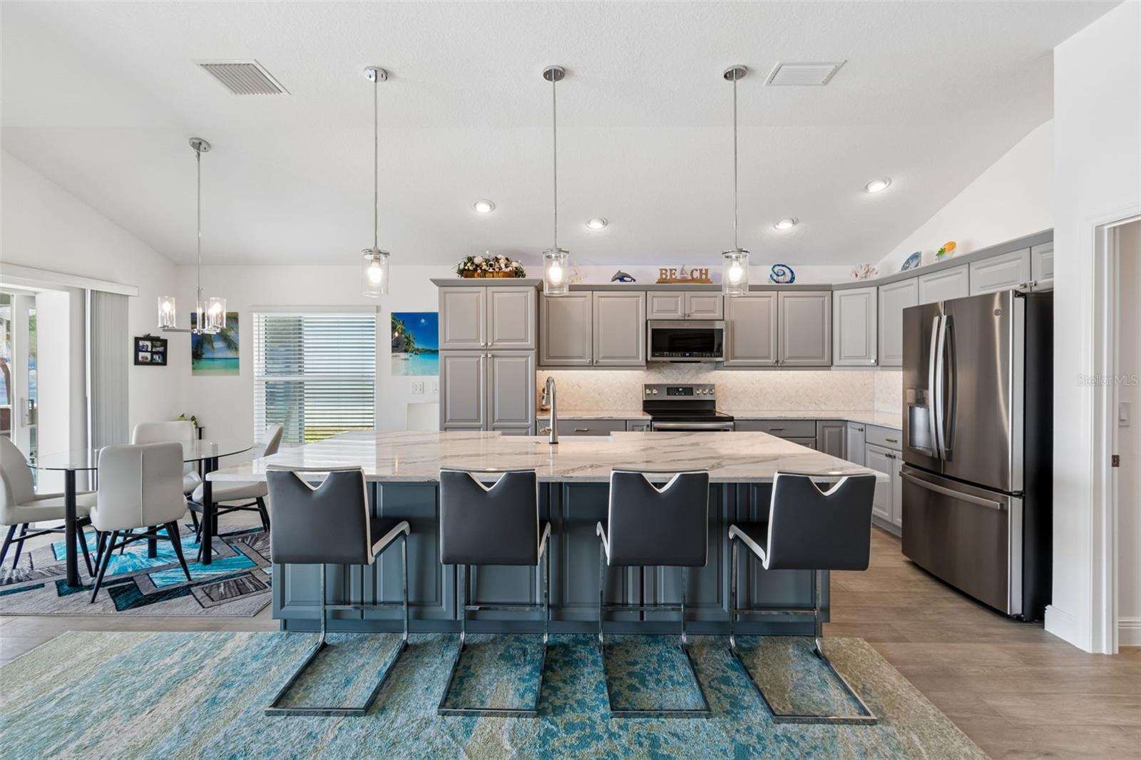 Image 14 of 74 For 1864 Keel Court