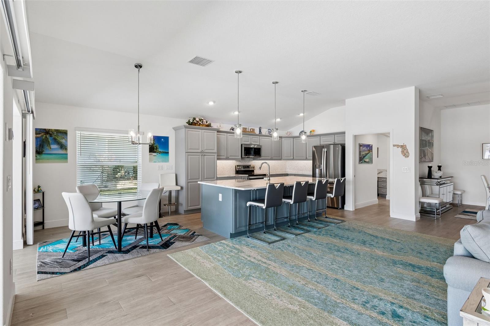 Image 24 of 74 For 1864 Keel Court