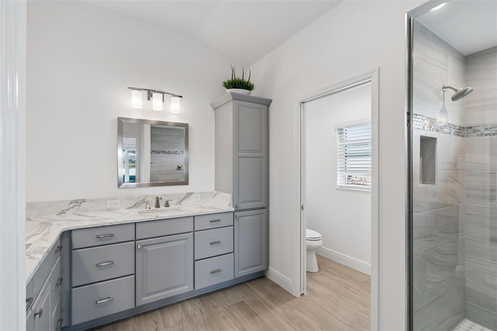 Image 30 of 74 For 1864 Keel Court