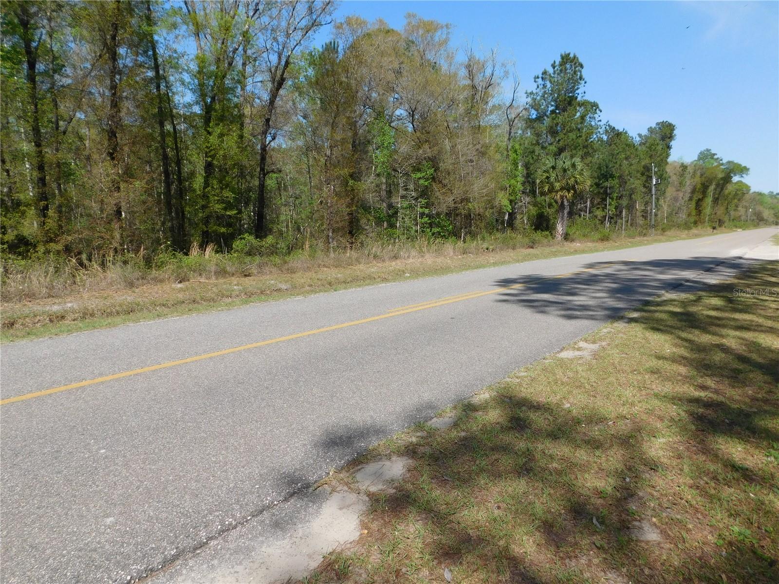 Image 5 of 27 For 10505 Deep Creek Boulevard