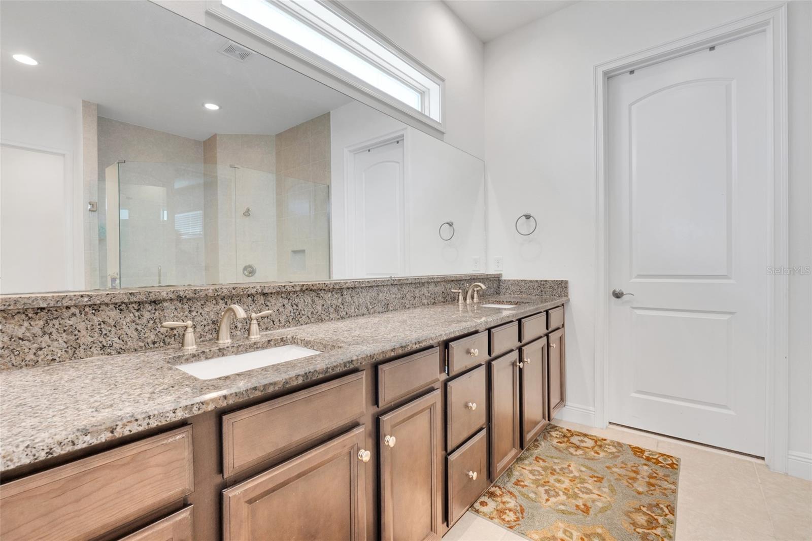 Image 14 of 43 For 8148 Cleobury Drive