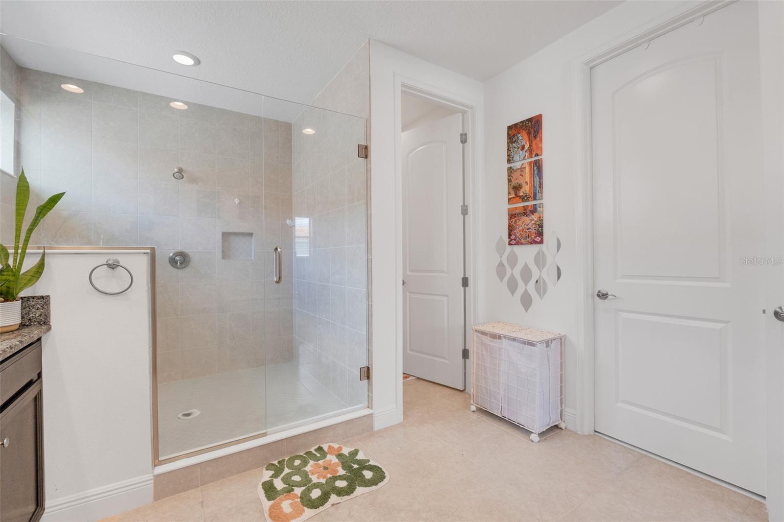 Image 20 of 43 For 8148 Cleobury Drive