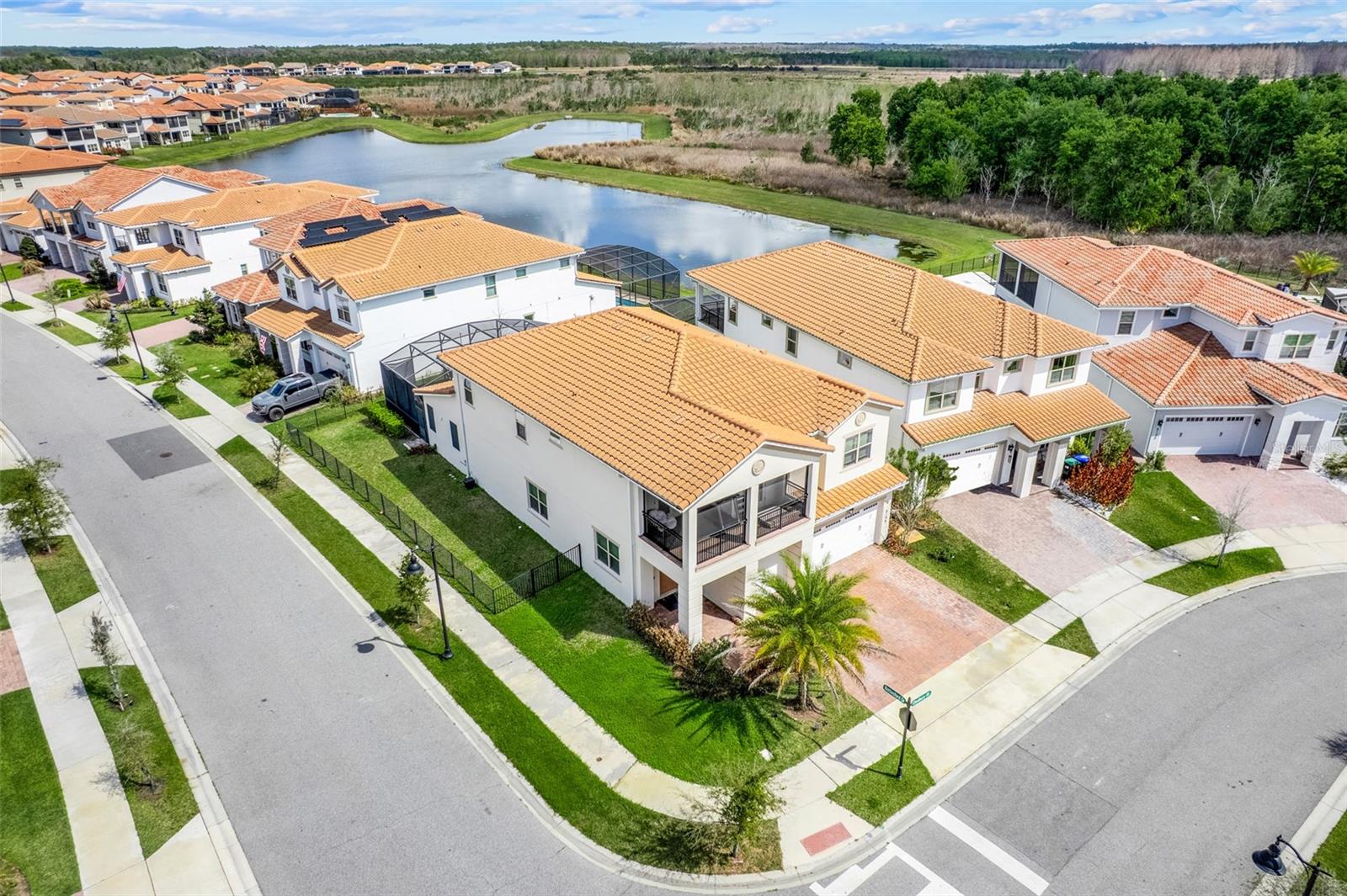 Image 31 of 43 For 8148 Cleobury Drive