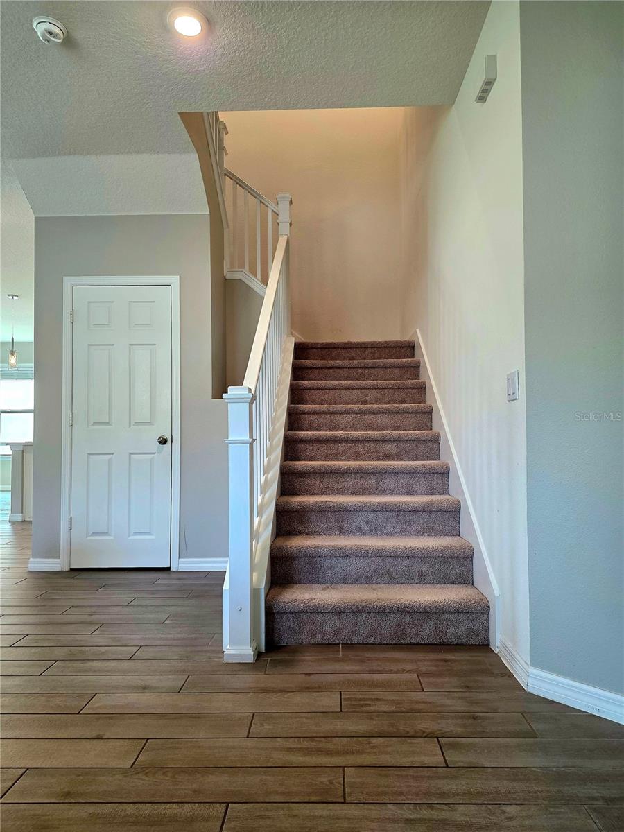 Image 18 of 33 For 4880 Echo Court