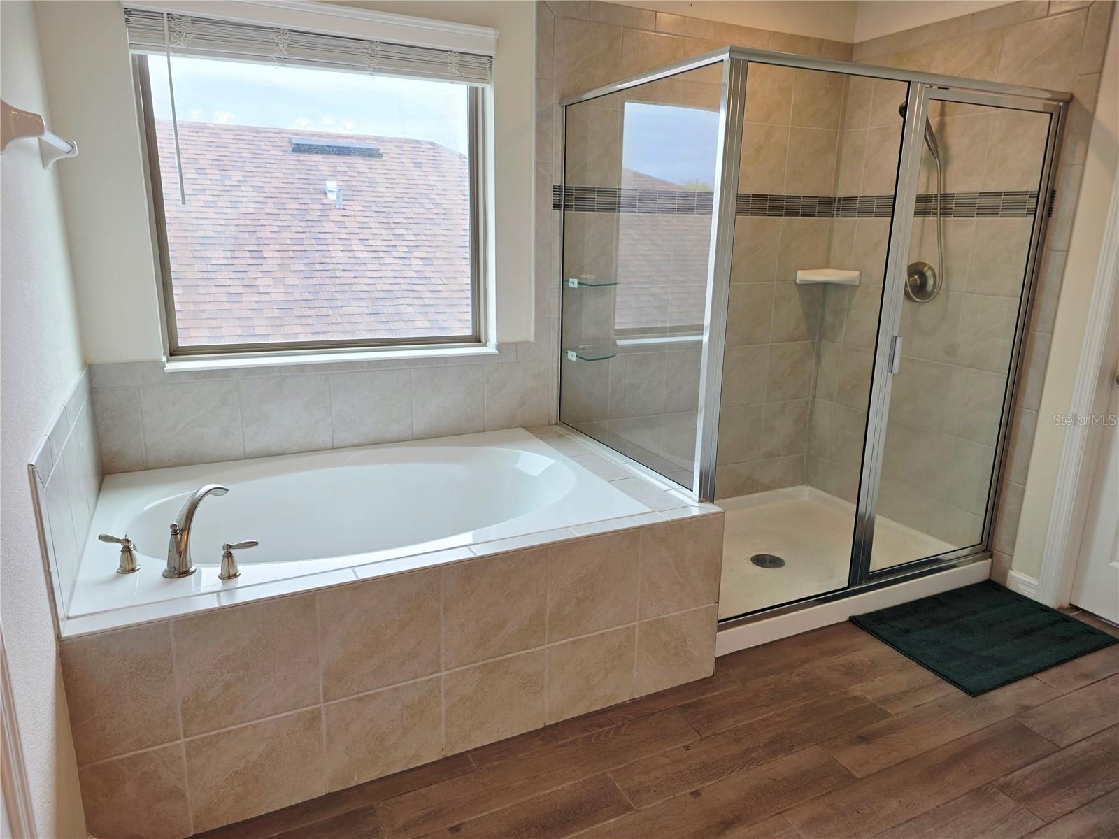 Image 26 of 33 For 4880 Echo Court