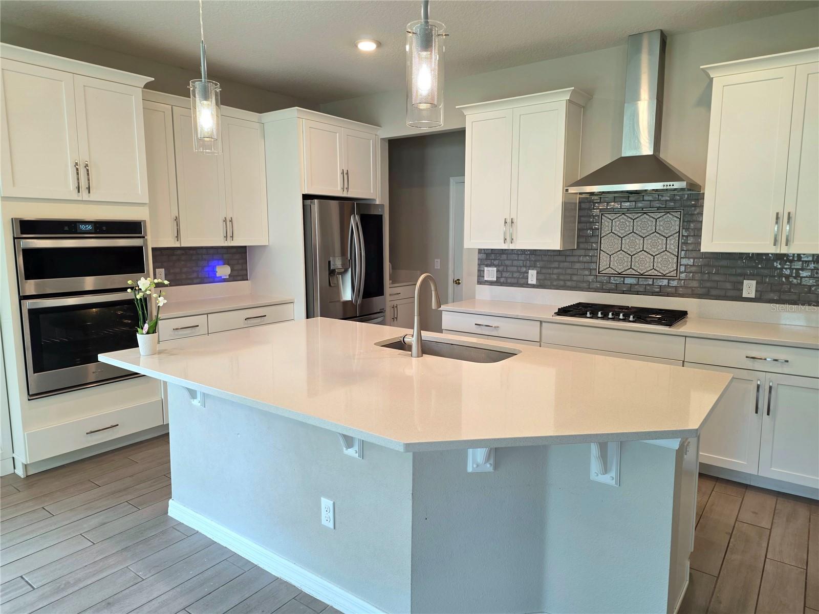 Image 9 of 33 For 4880 Echo Court