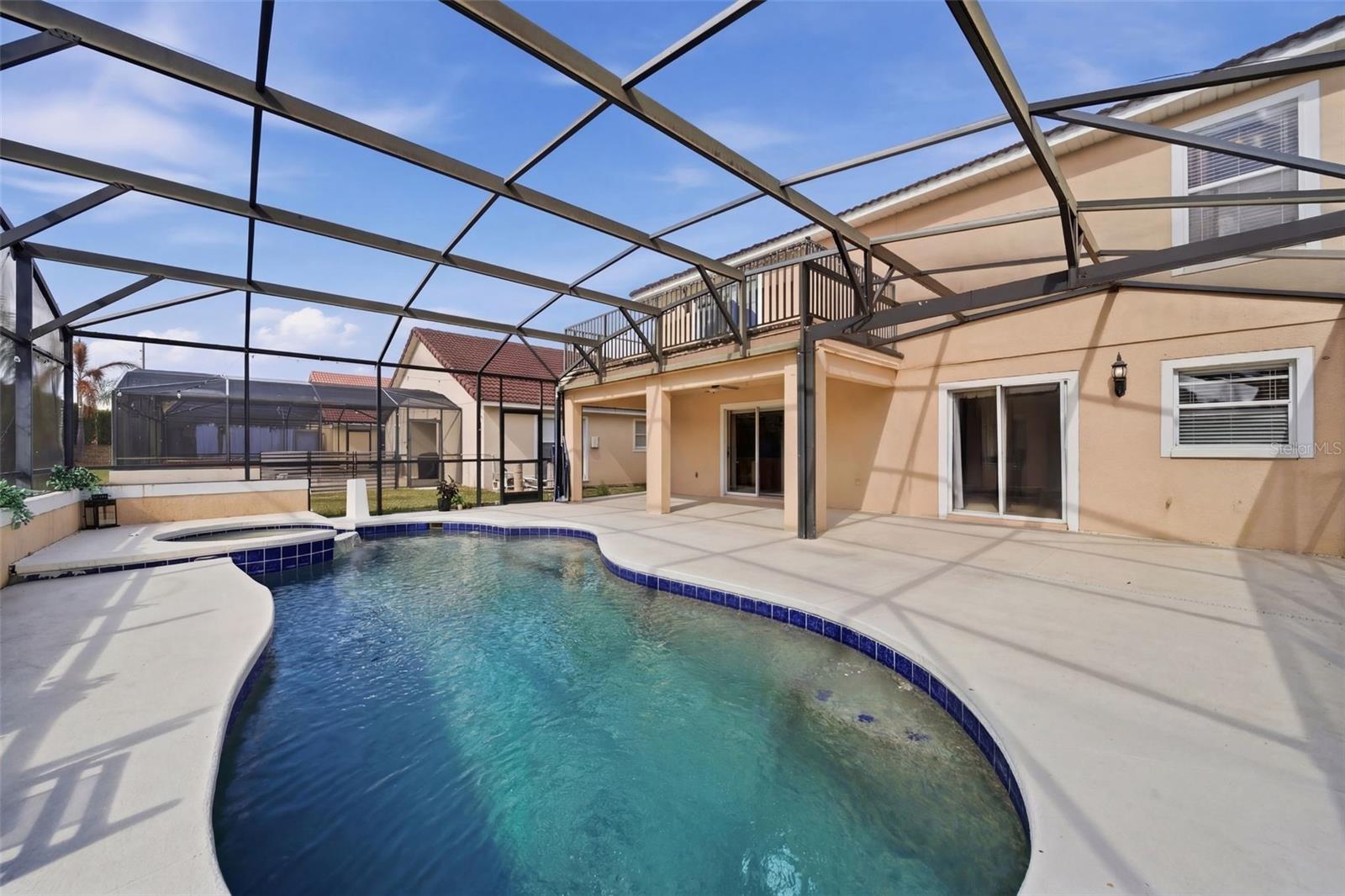 Image 6 of 35 For 411 Robin Road