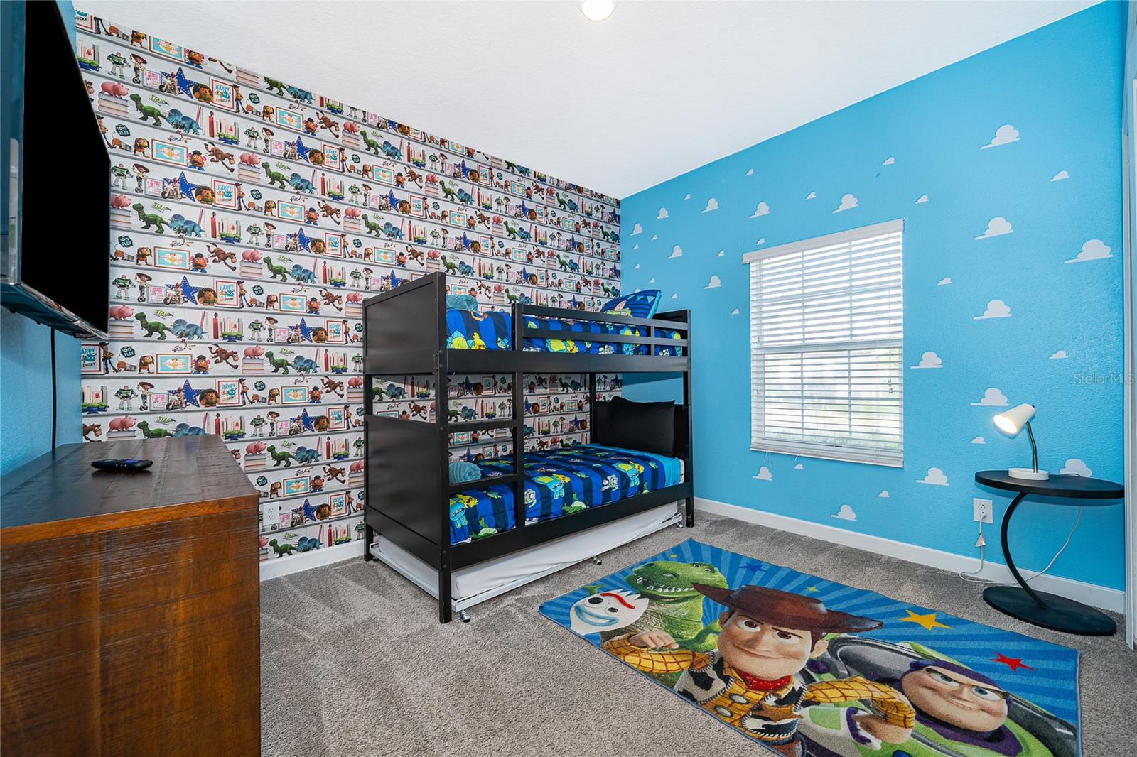 Image 6 of 74 For 4838 Love Storey Lane