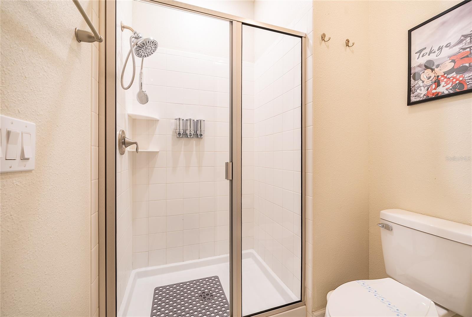 Image 8 of 74 For 4838 Love Storey Lane